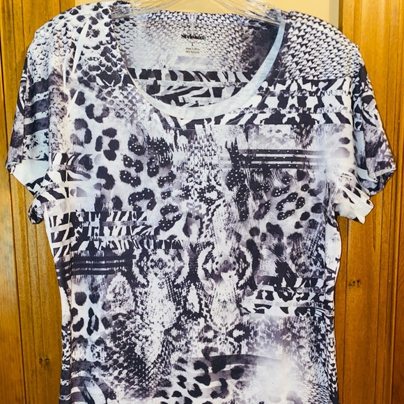 Style & Co Animal Snakeskin Cheetah 🐆 Print Shirt - Picture 1 of 5